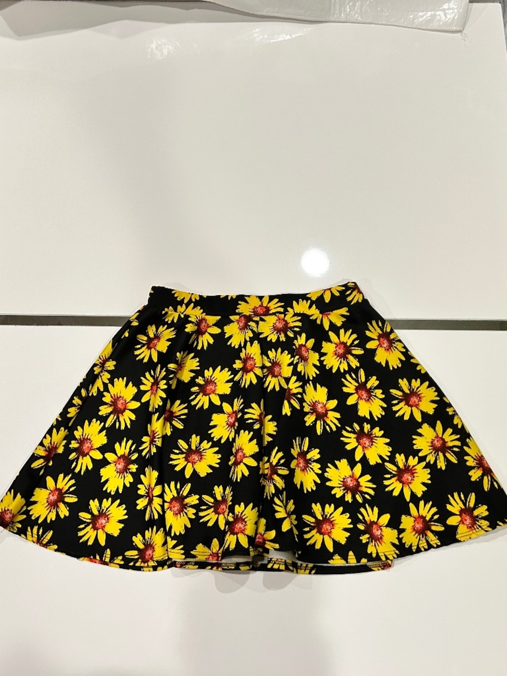 Sunflower Print on Black Background Elastic Waist Skirt